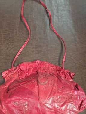 Vtg Park Avenue Red Crocodile Unique All Leather Clutch Pouch Purse
